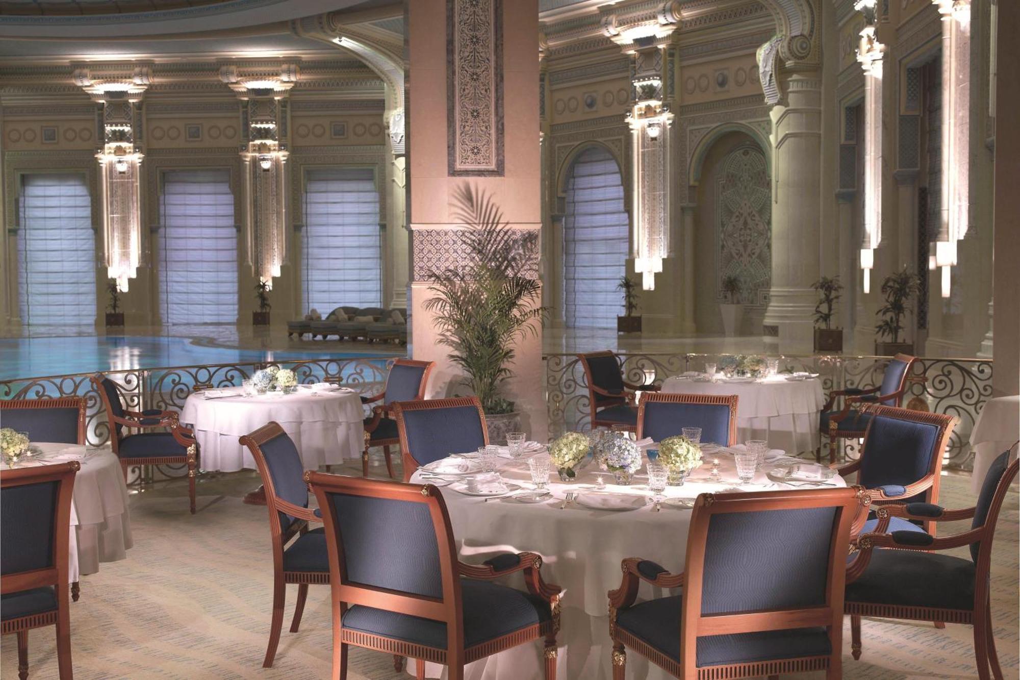 The Ritz-carlton, Hotel 5*