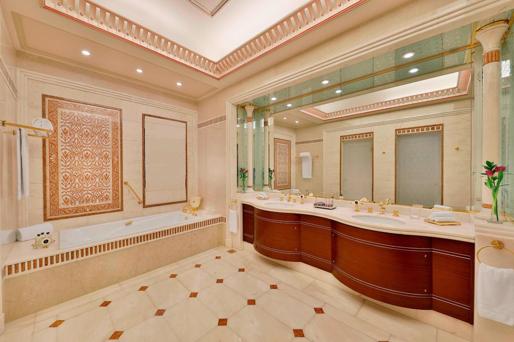 Hotel The Ritz-carlton,