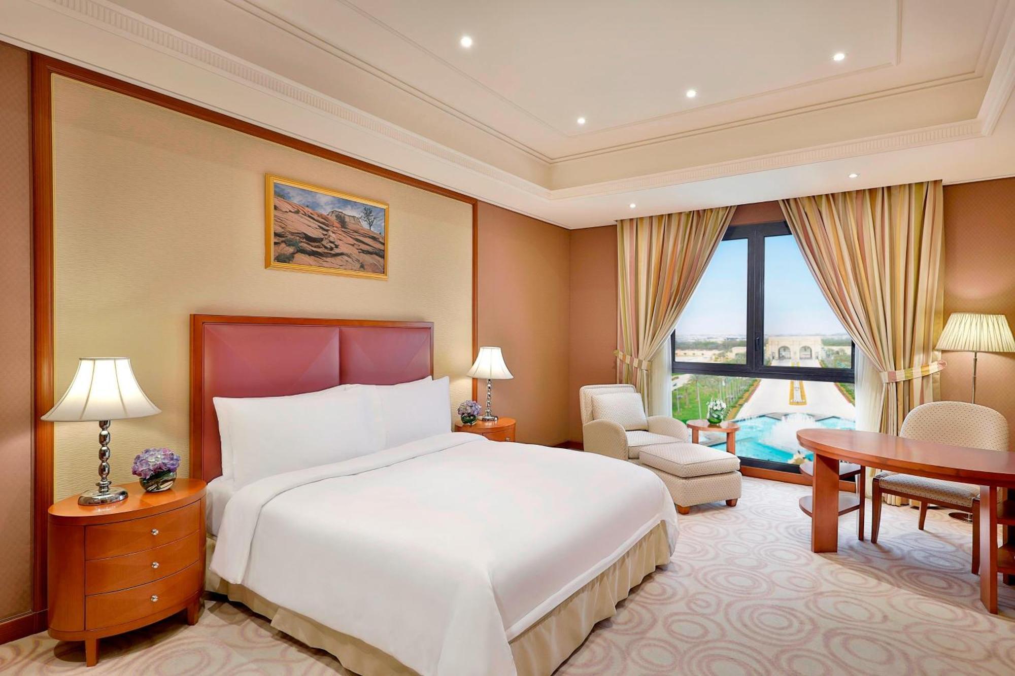 The Ritz-carlton, 5* Riyadh