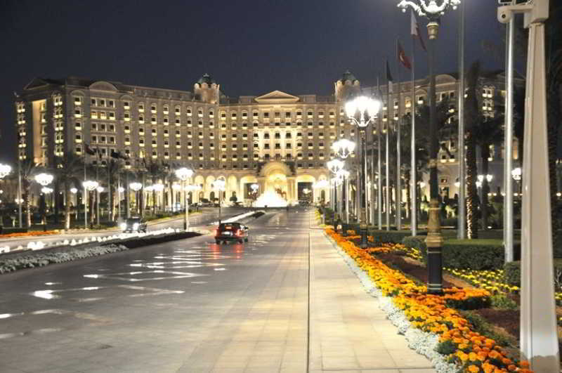 Hotel The Ritz-carlton,