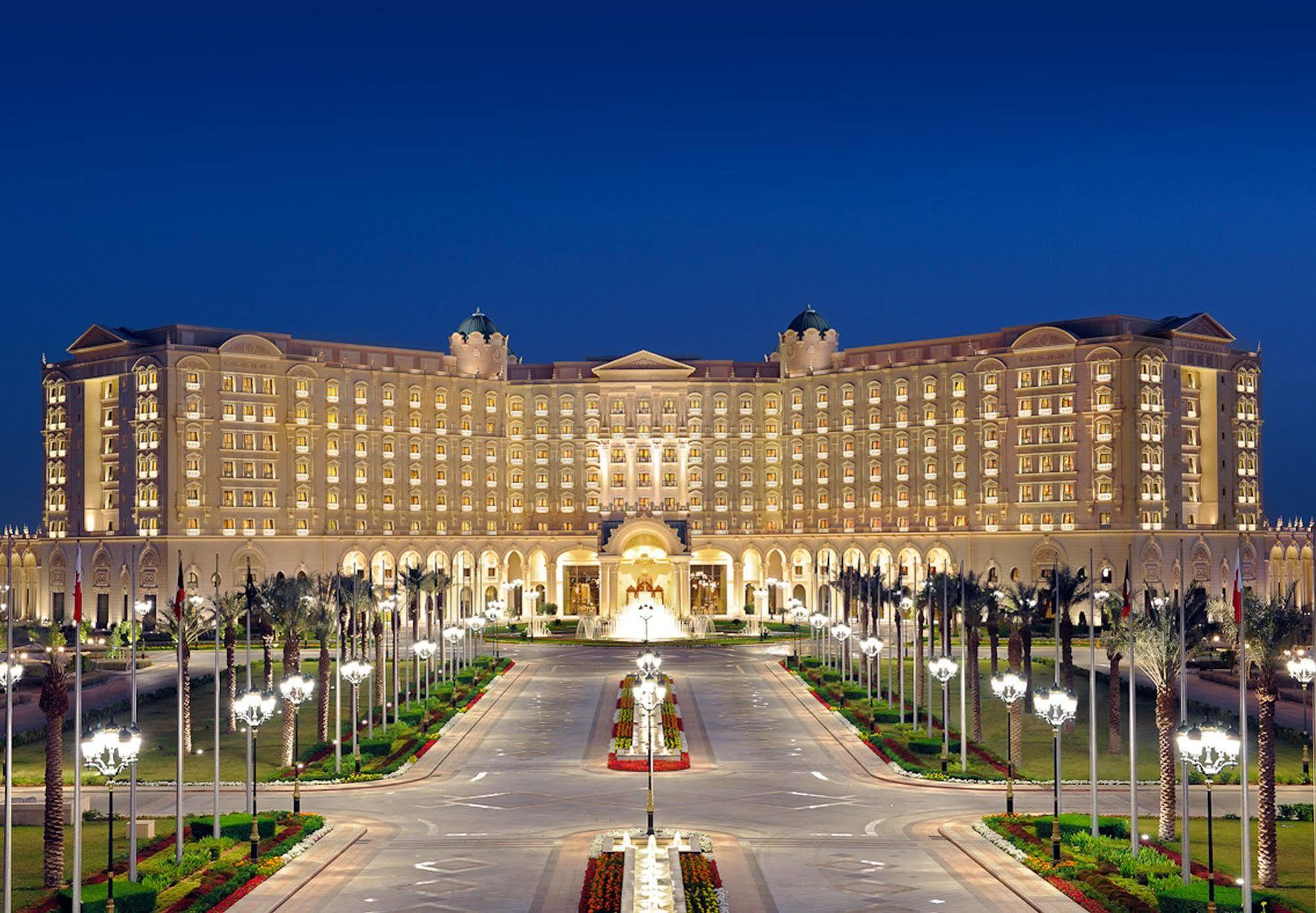 The Ritz-carlton, 5*