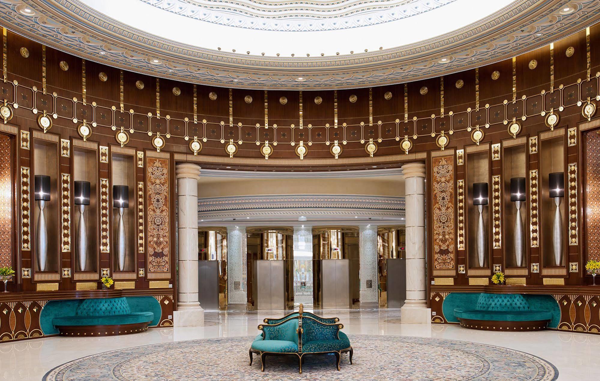 Hotel The Ritz-carlton,